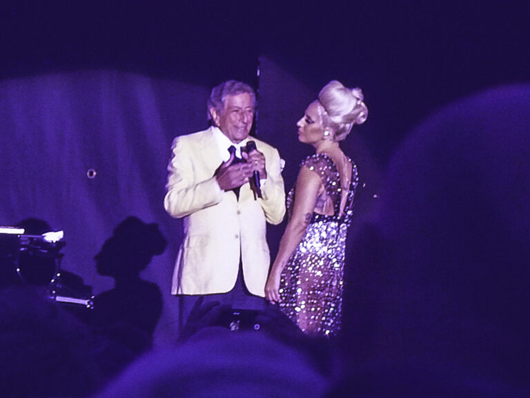 Tony Bennett and Lady Gaga performing Cheek to cheek at the Tivoli Gardens in Copenhagen